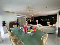 Duchess Avenue (D10), Semi-Detached #537519551